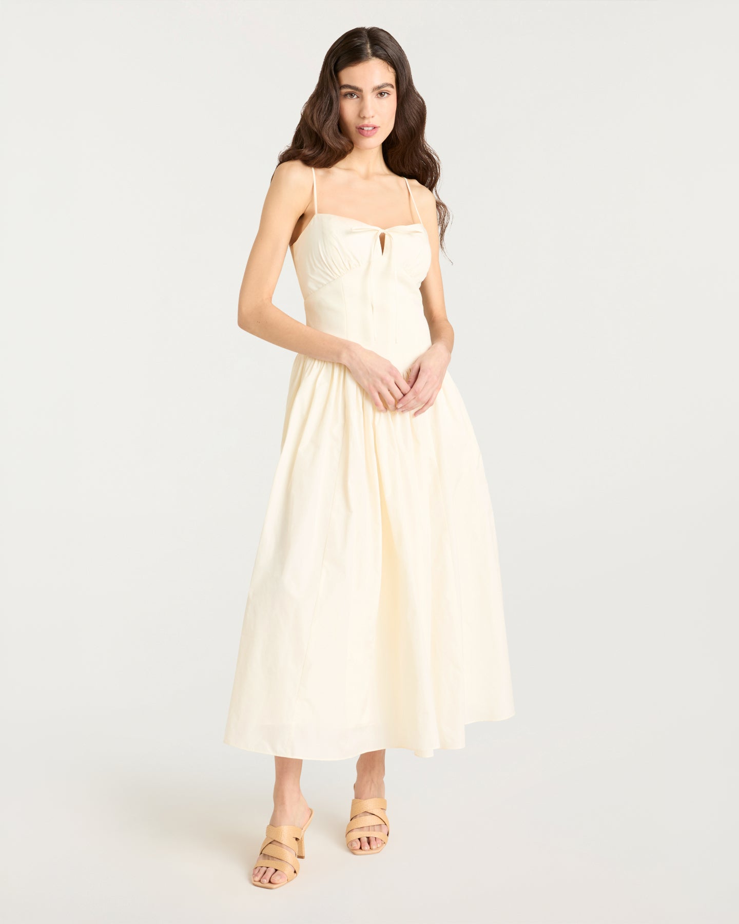 Anela Dress 2 / Ivory
