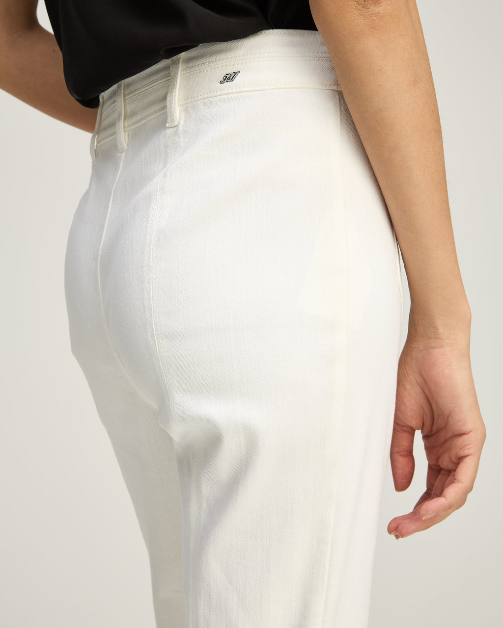 White Dorothea Jeans