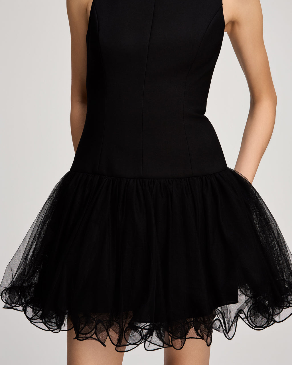 Neriva Dress
