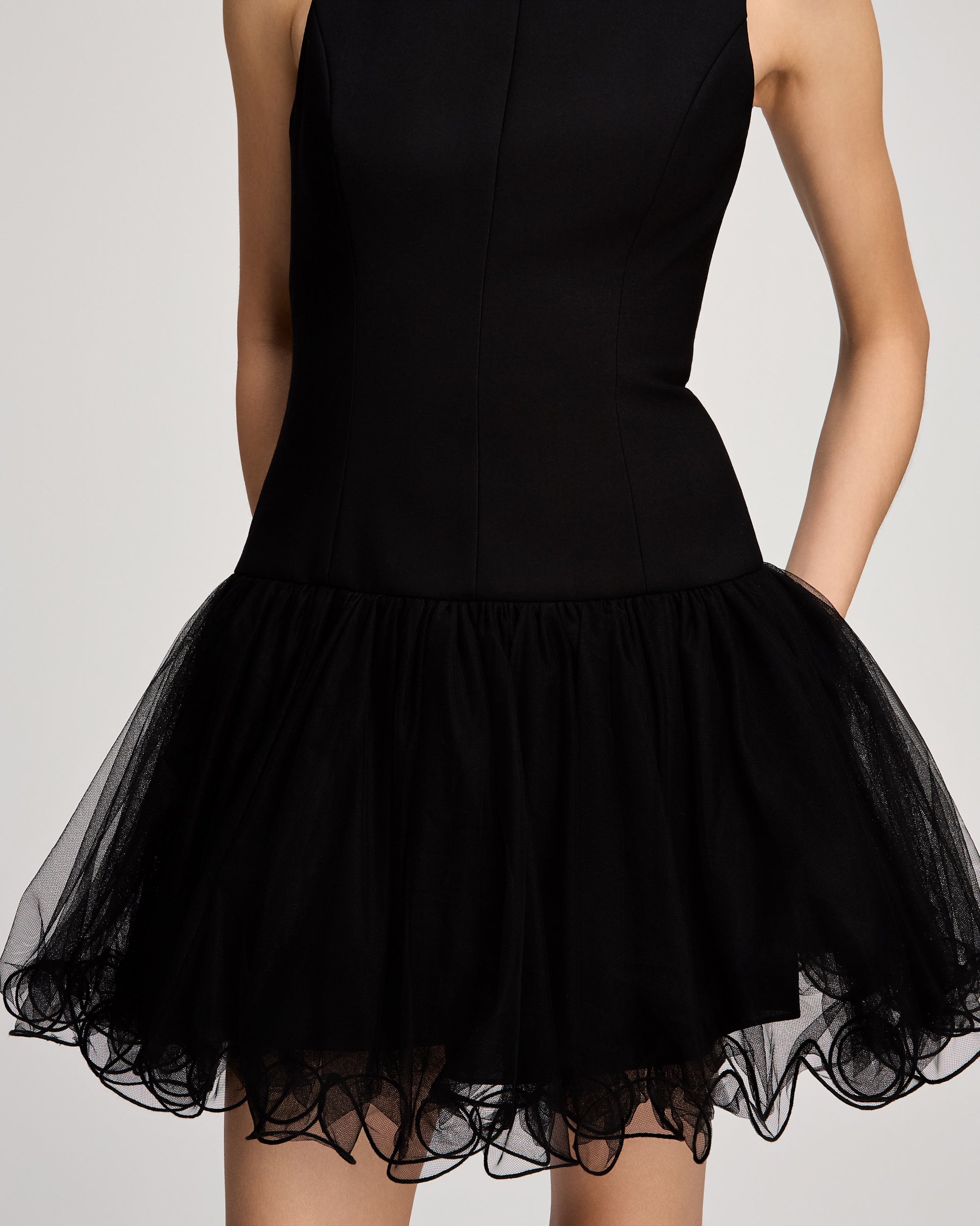 Neriva Dress
