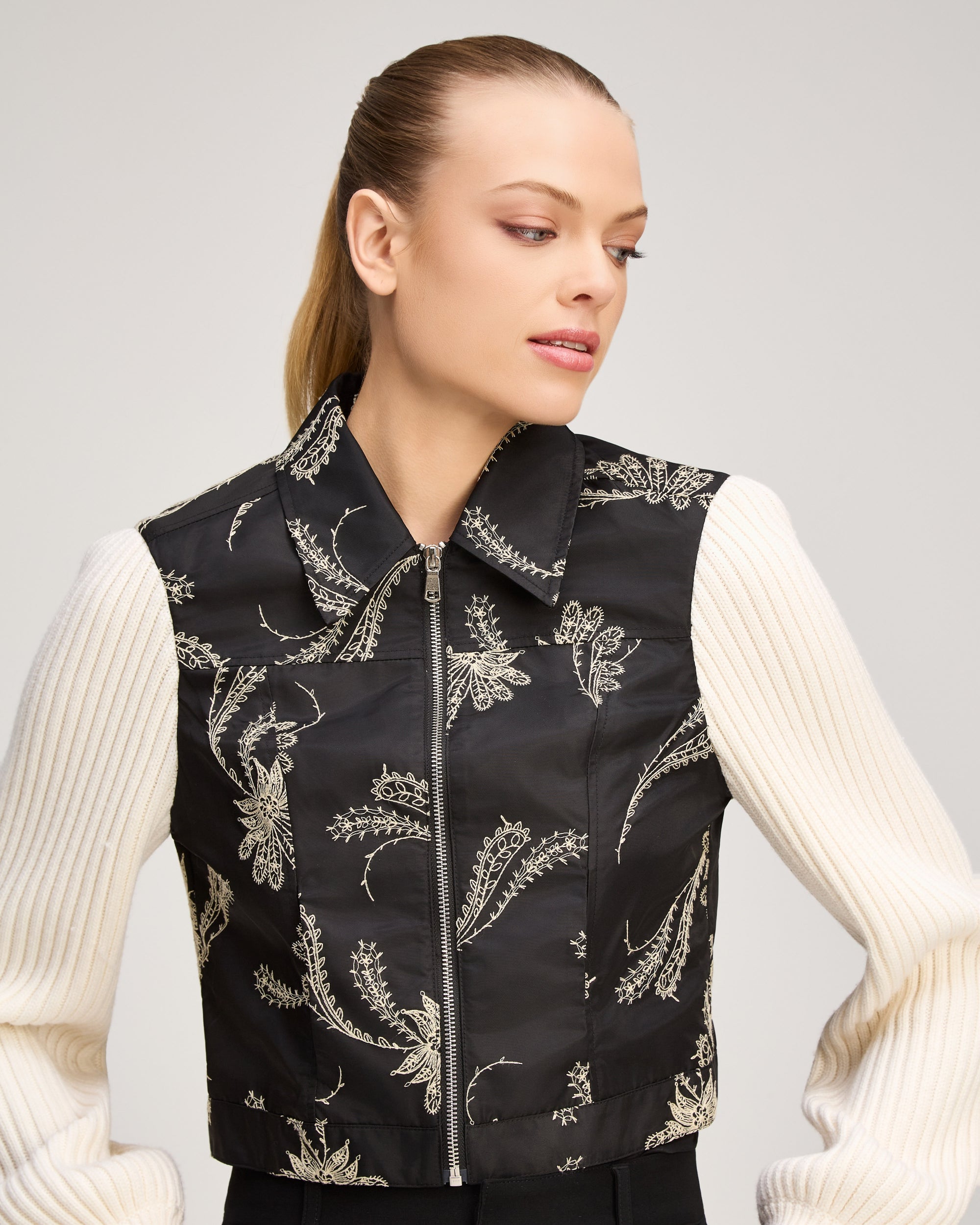 Paisley Fan Zip Front Ciara Jacket