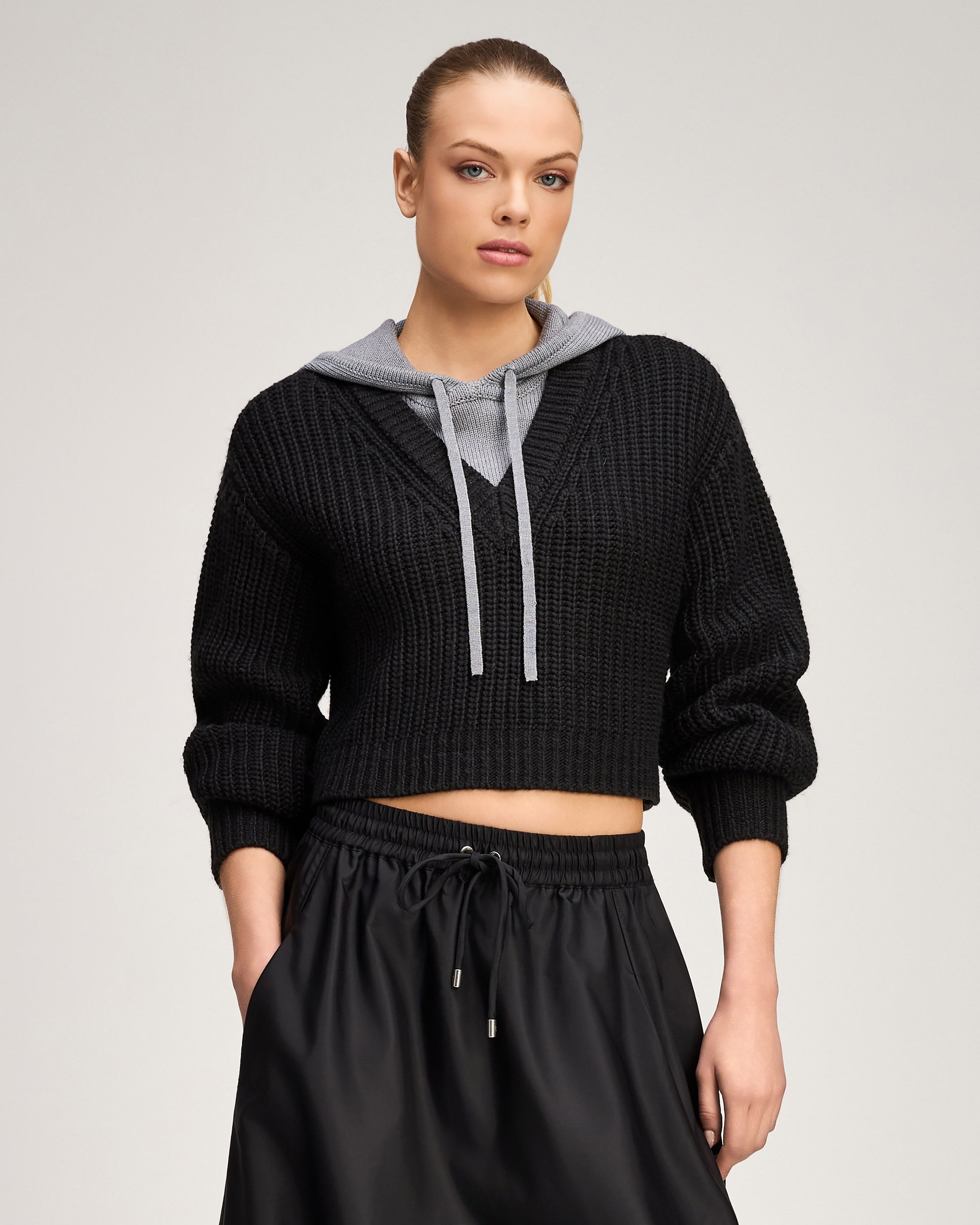 Deidre Pullover