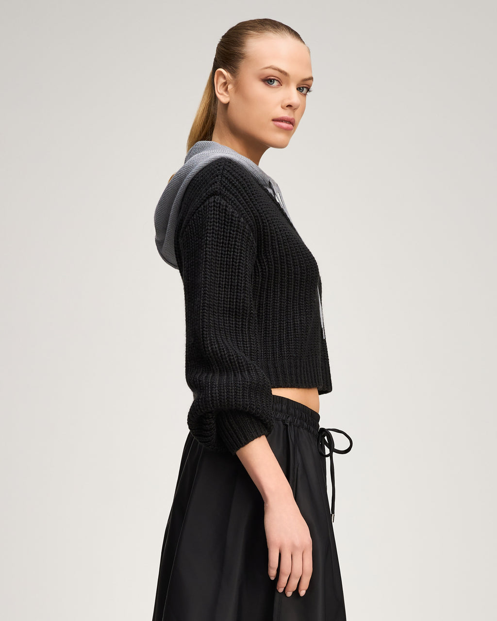Deidre Pullover