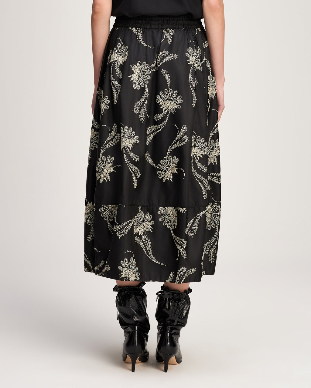 Paisley Fan Embroidered Sirani Skirt