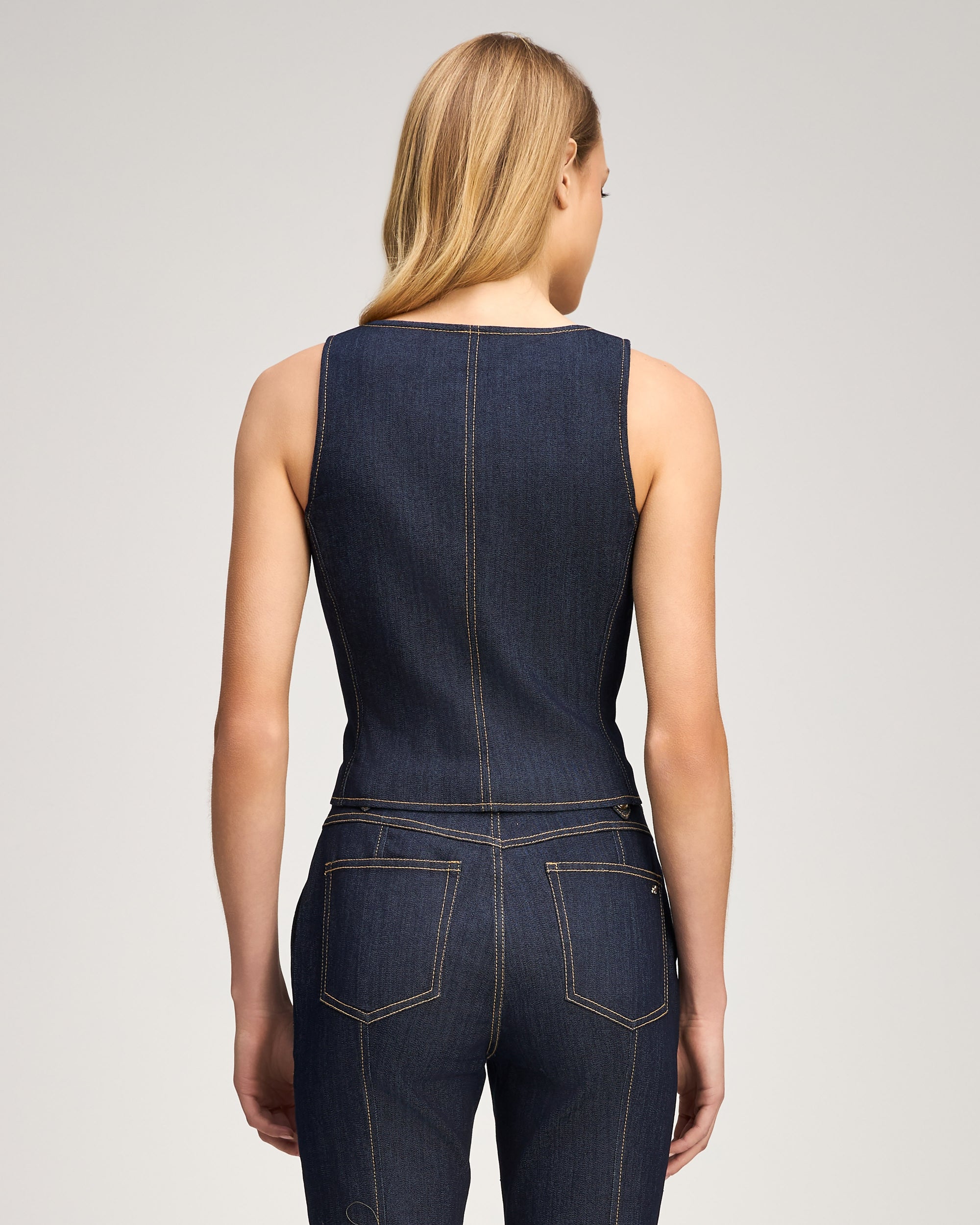 Abbot Jean Top