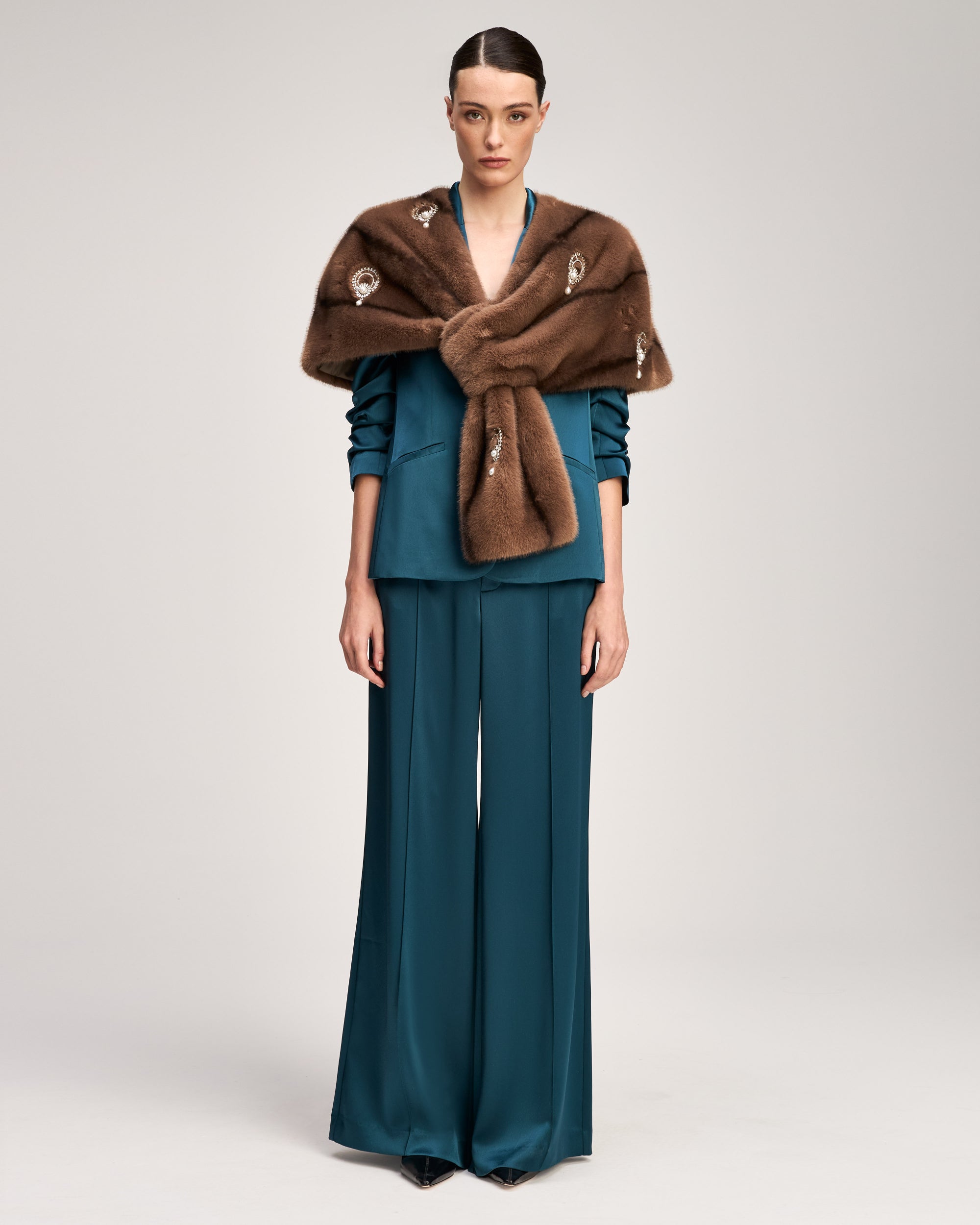 Pearl Drop Gianella Stole
