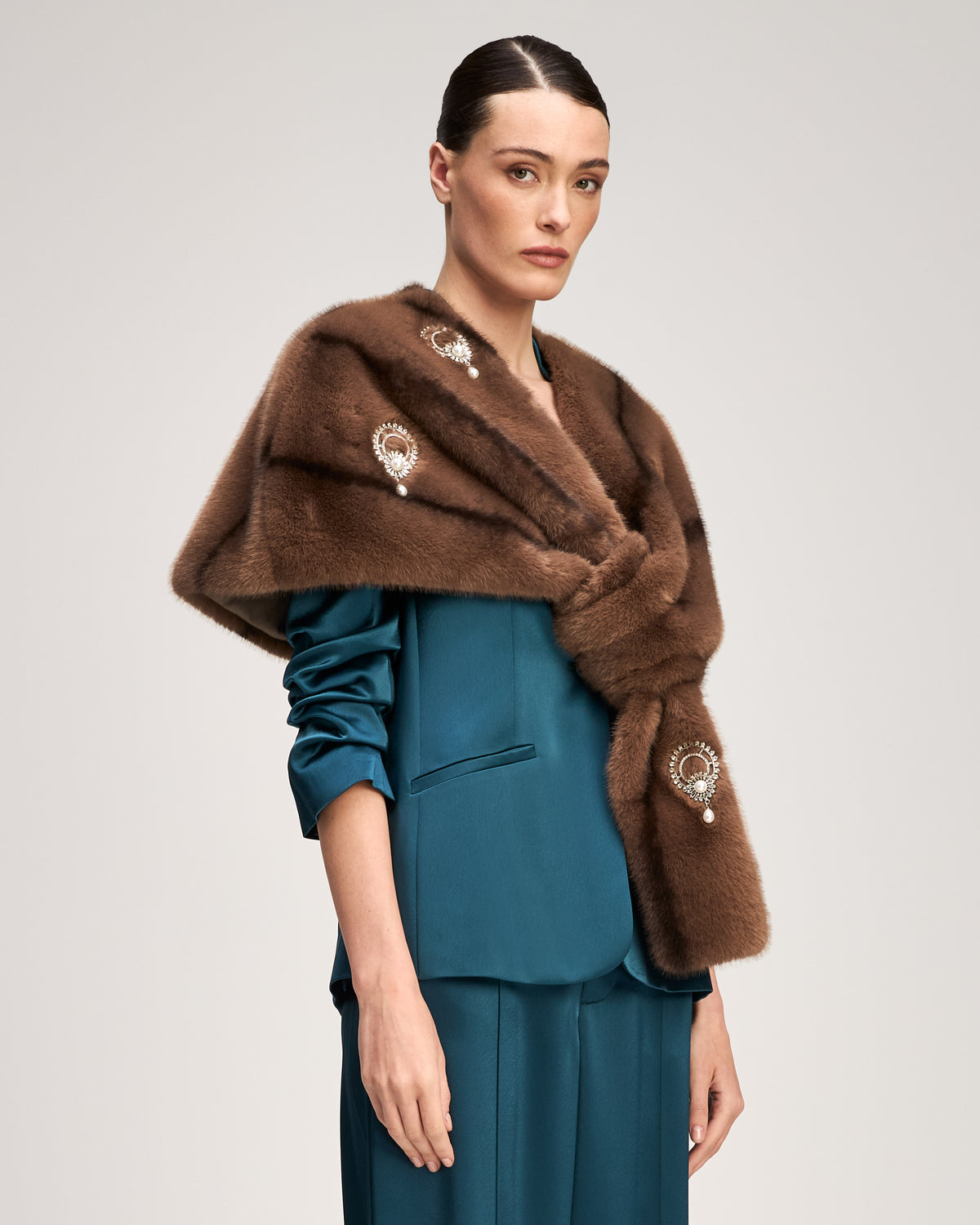 Pearl Drop Gianella Stole
