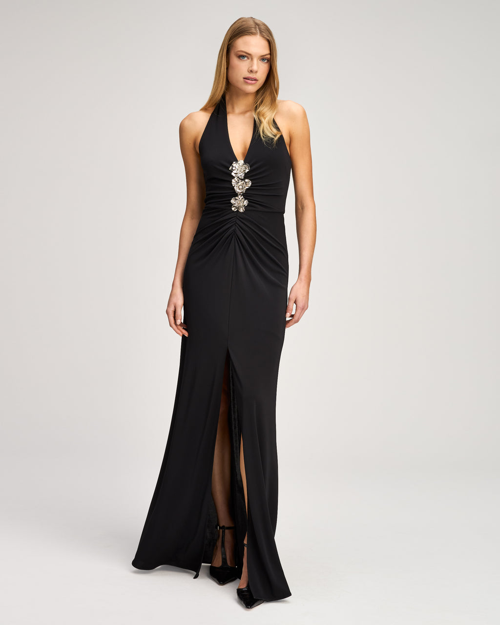 Kessan Gown