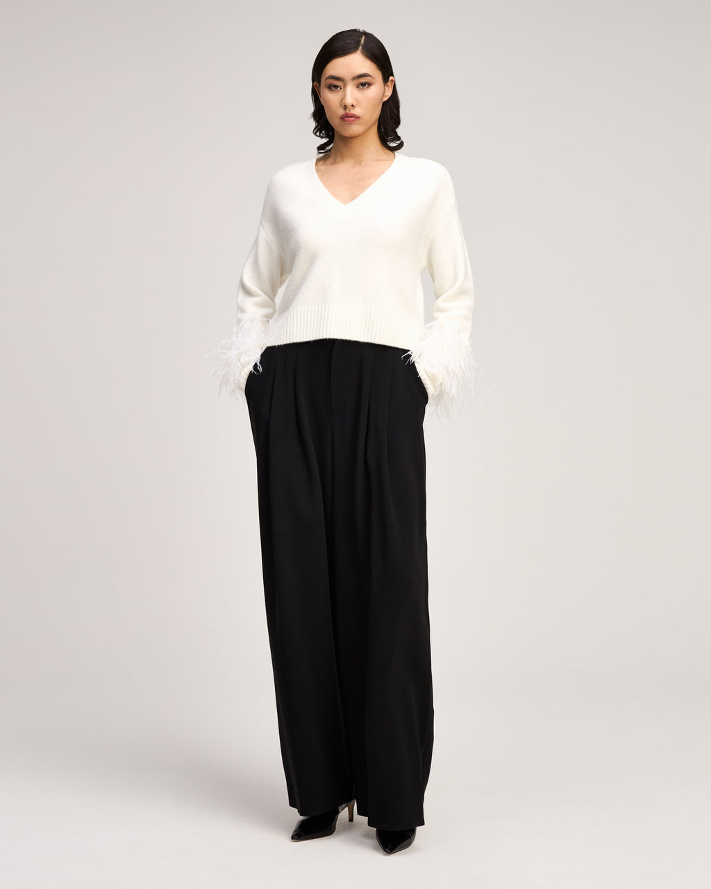 Brianne Feather V Neck Pullover