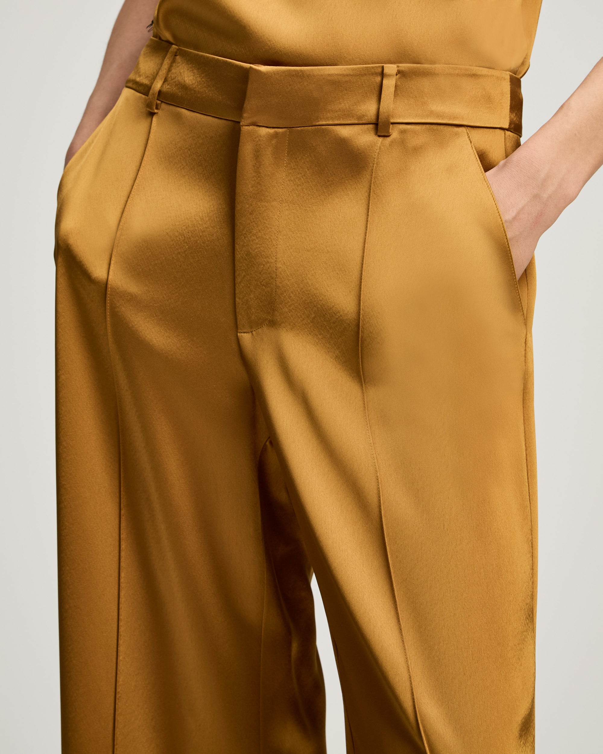 Jyn Pant