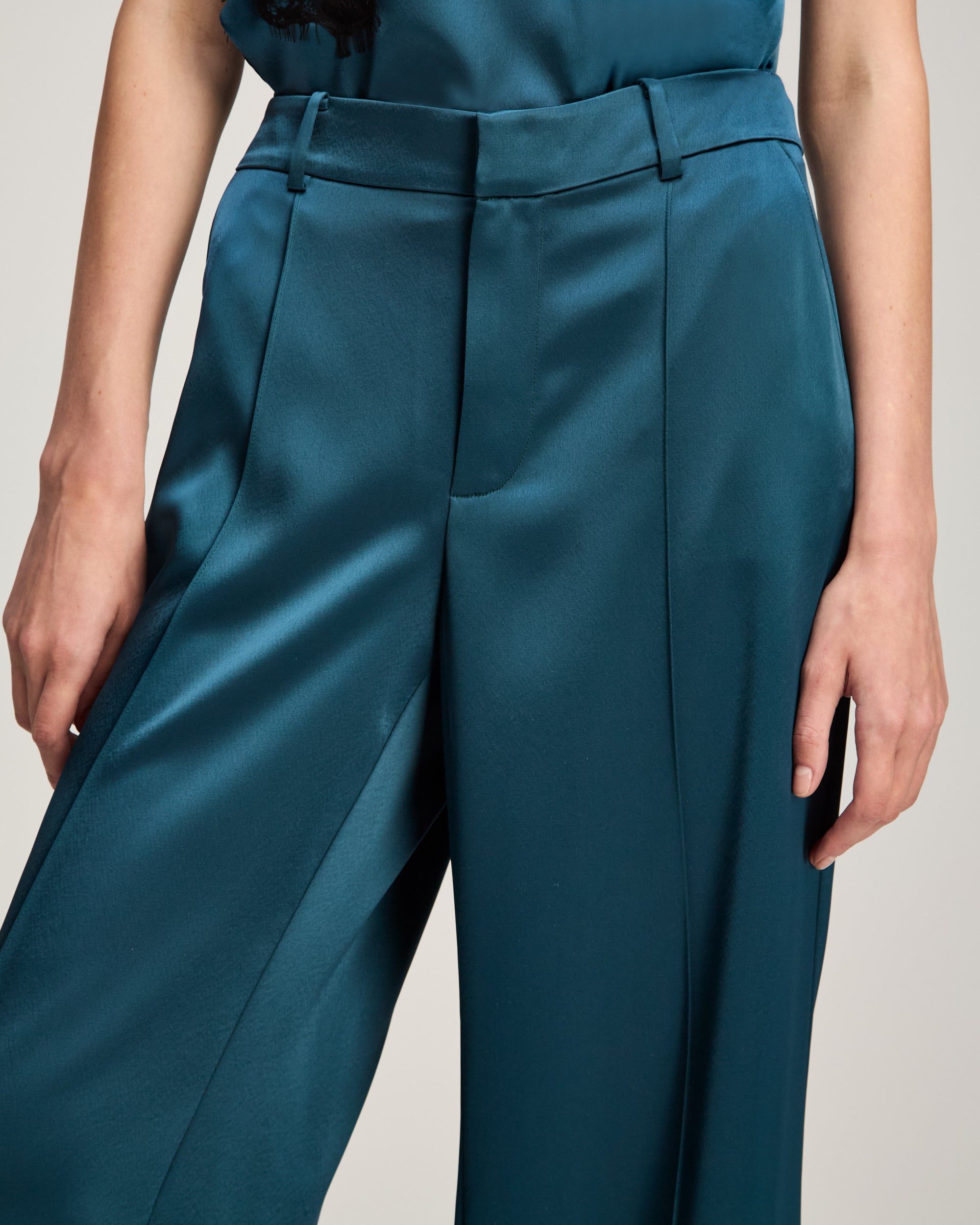Jyn Pant