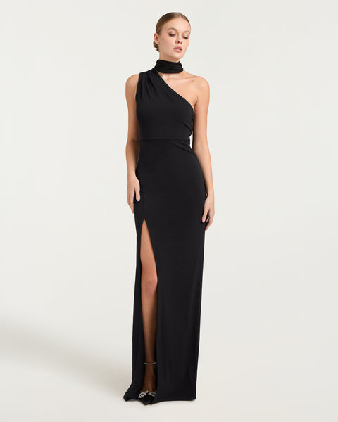 Cinq a Sept Mia Gown in Black