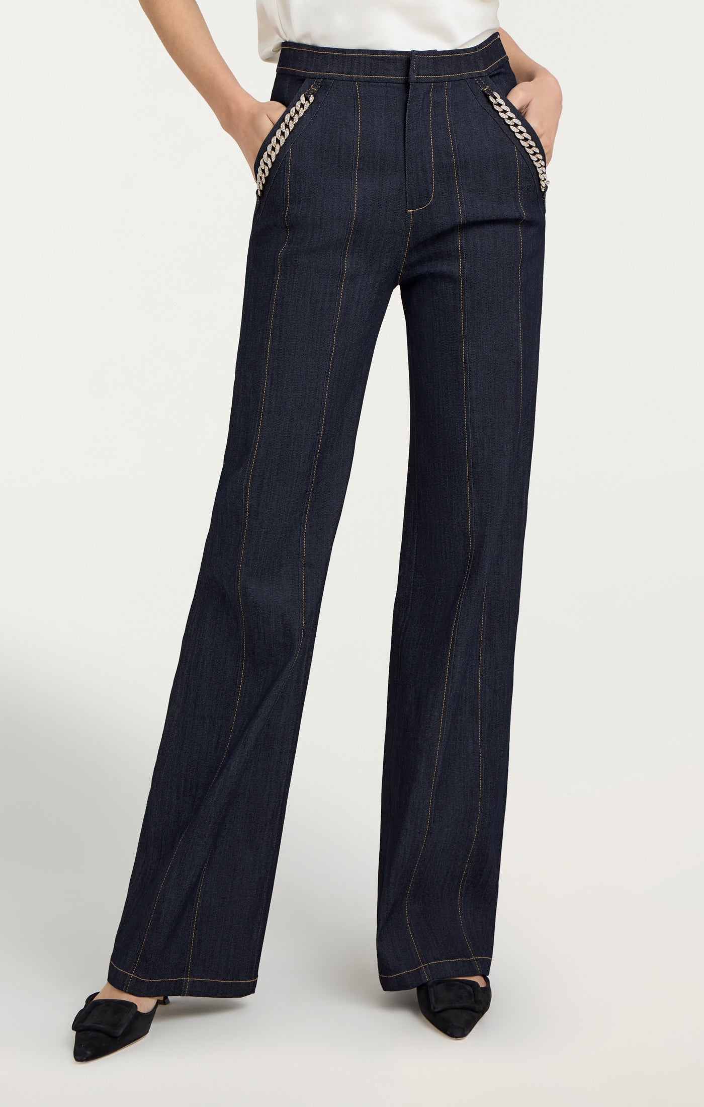 Chaya Pant