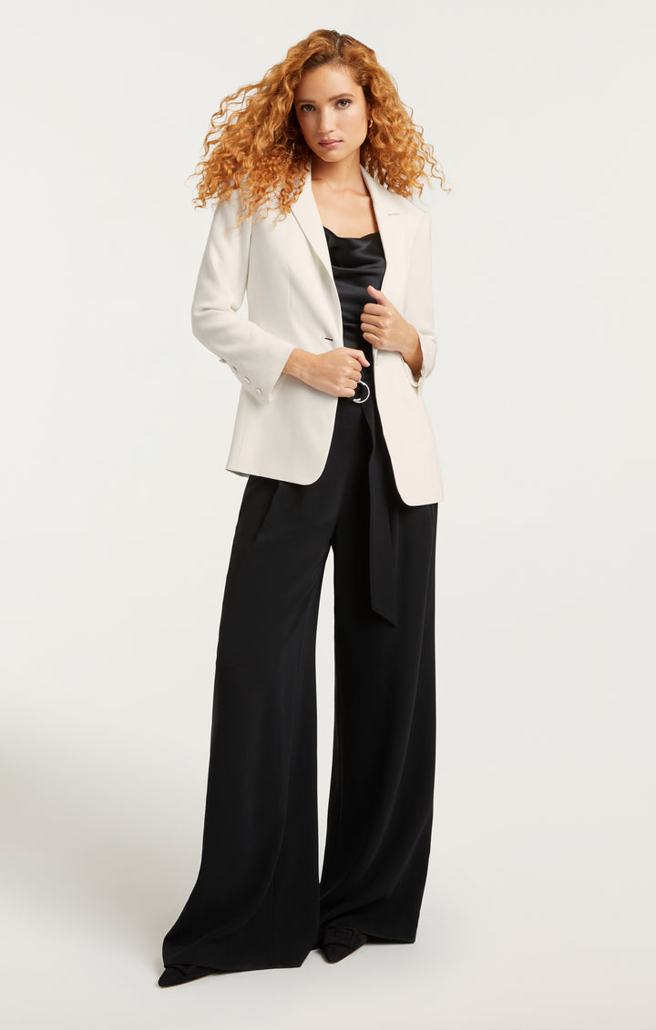 Karlie Blazer – Cinq à Sept Karlie Blazer – Cinq à Sept