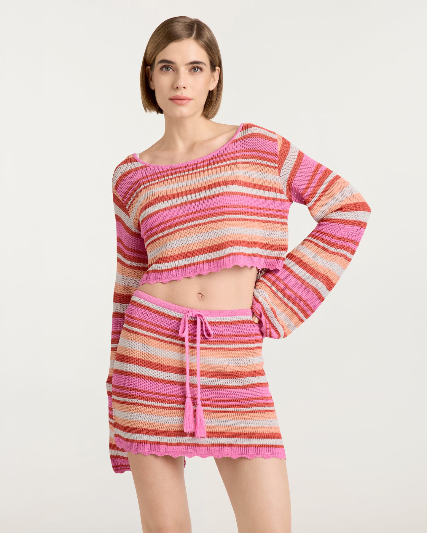 Ari Top