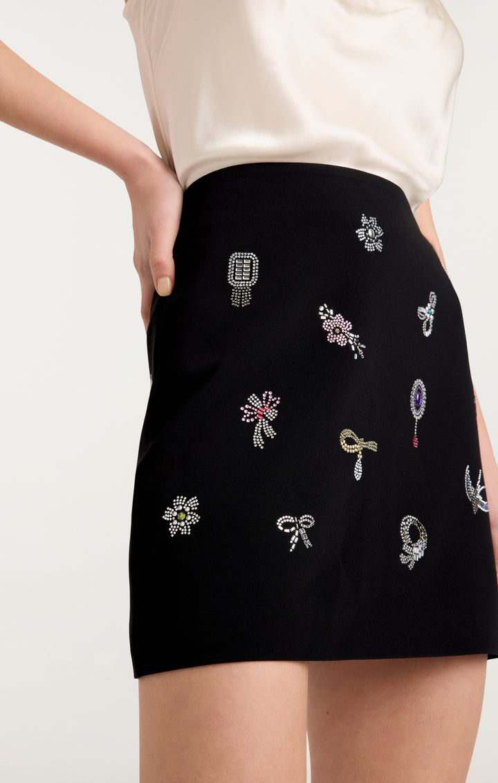 Heatset Brooches Embellished Doris Skirt – Cinq à Sept