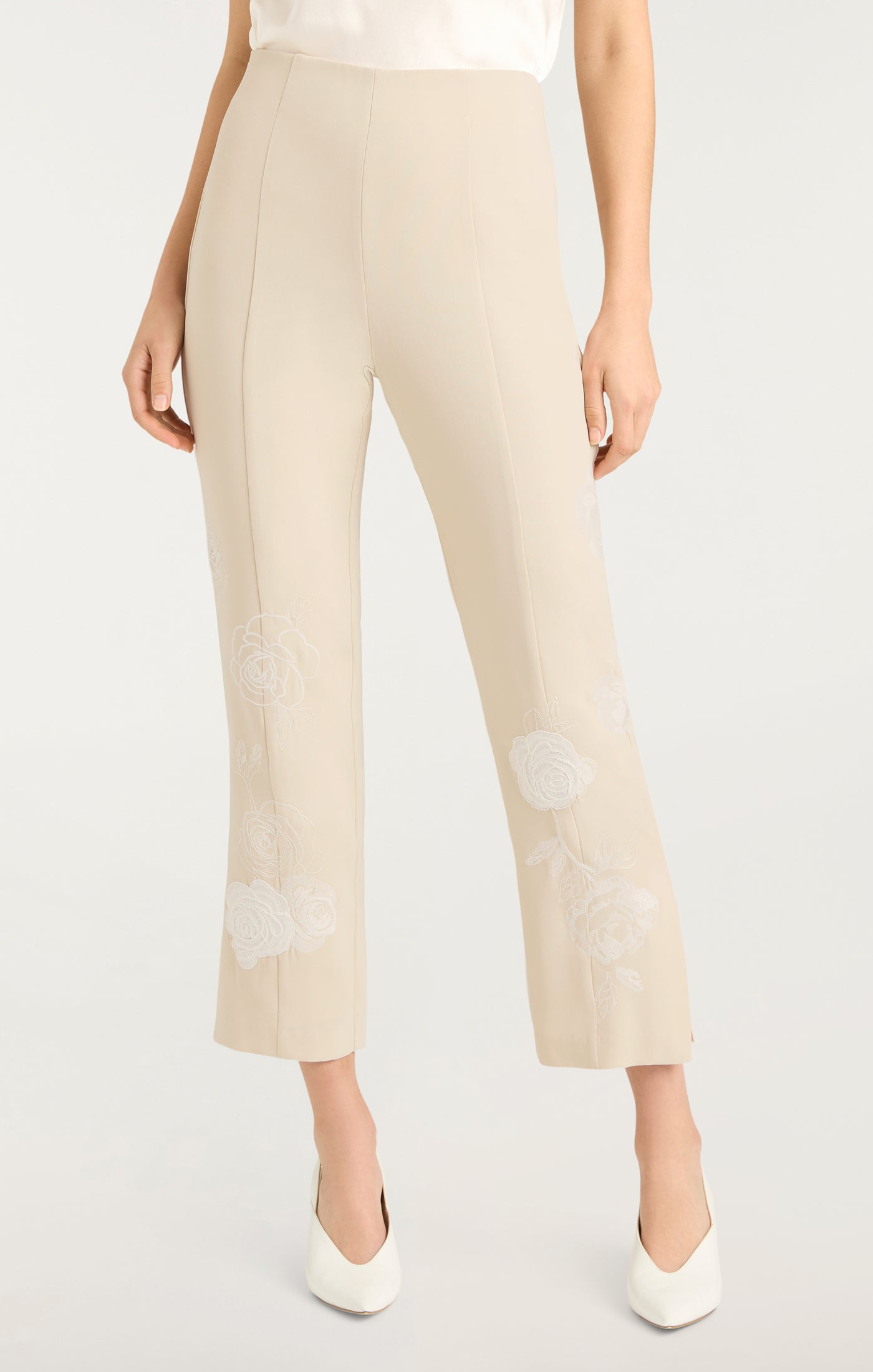 Floating Roses Embellished Cropped Brianne Pant