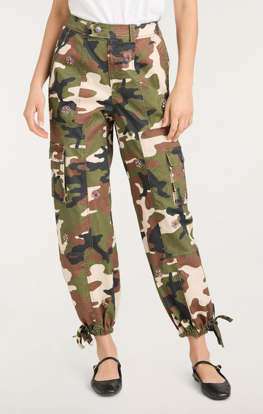 Love Camo Zola Pant