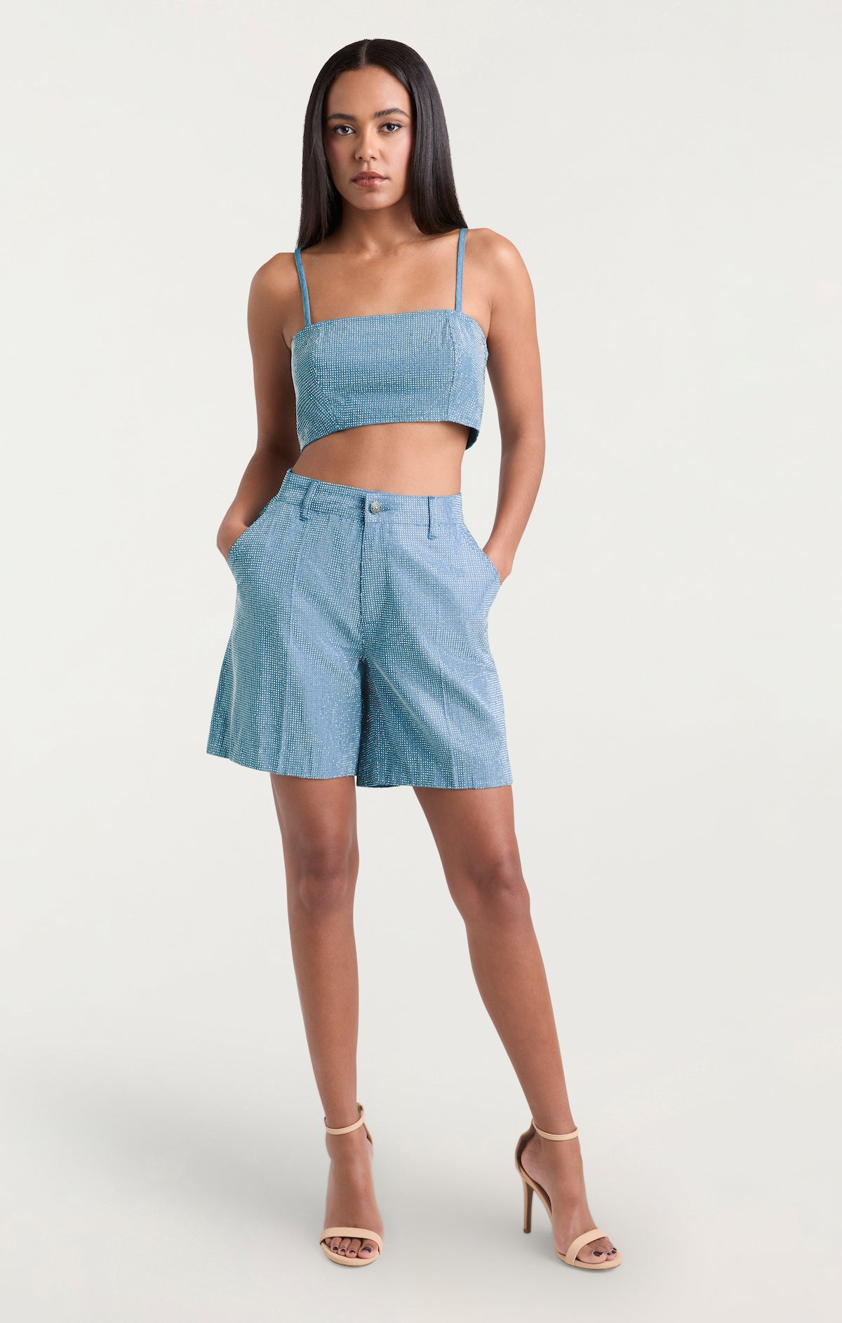 Chambray Heatset Patricia Jean Short