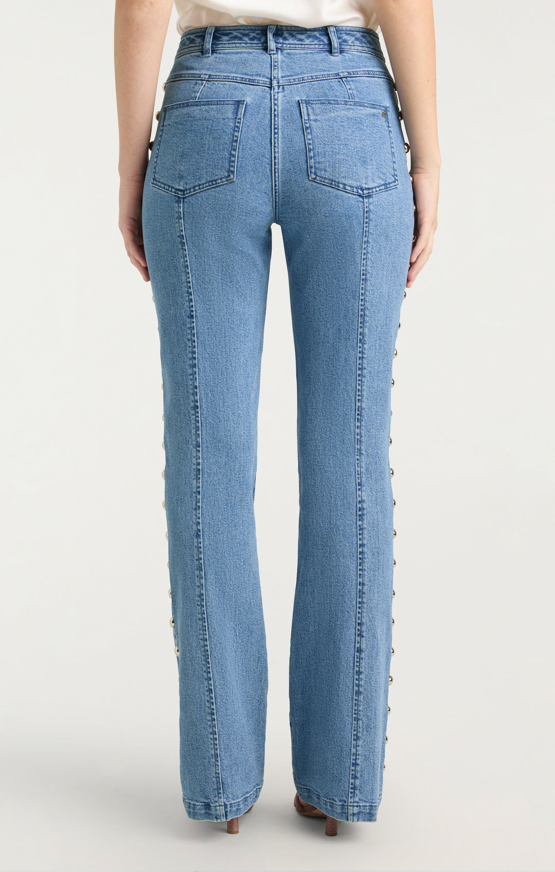 【COLOR iN ID】Rivet bean studded pants 9c16af05fe1cbbf3d4807f345ee376