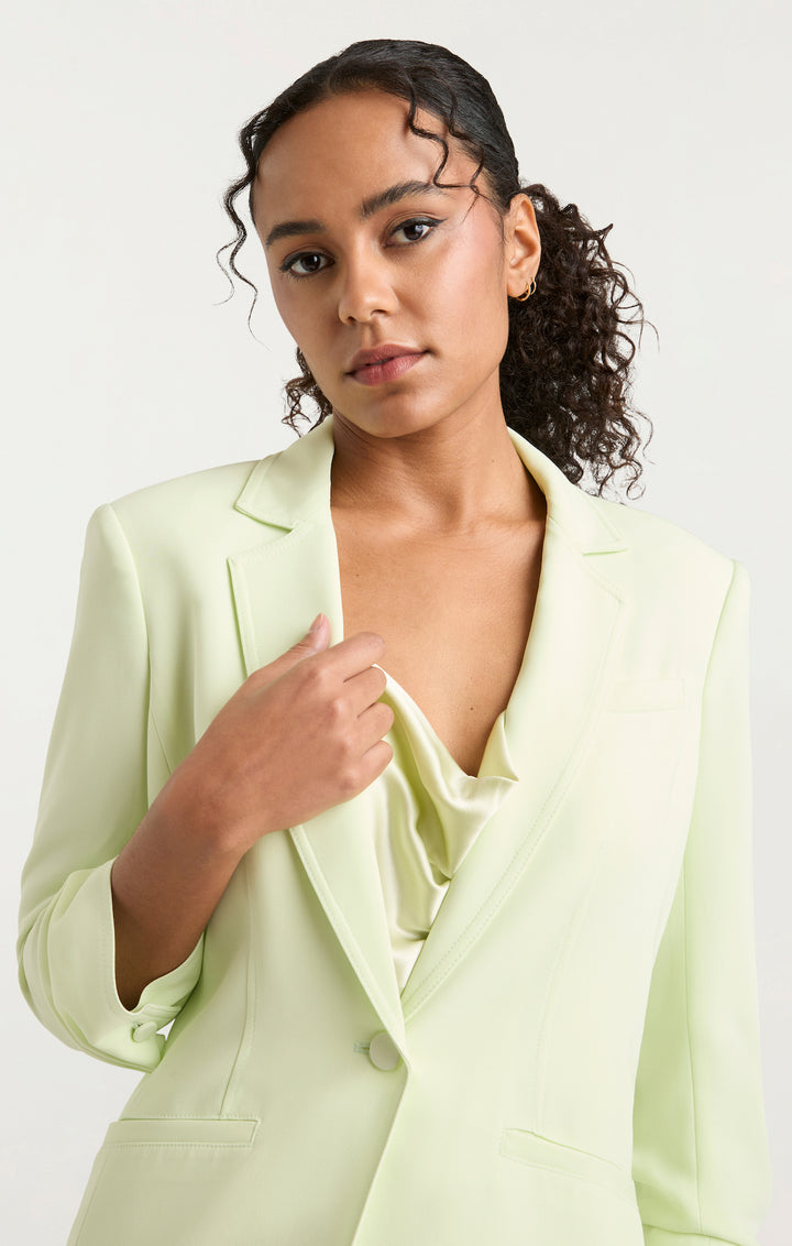 ᐡˊﻌˋᐡ Shop Cinq à Sept - Khloe Stretch Denim Blazer | Saks Fifth