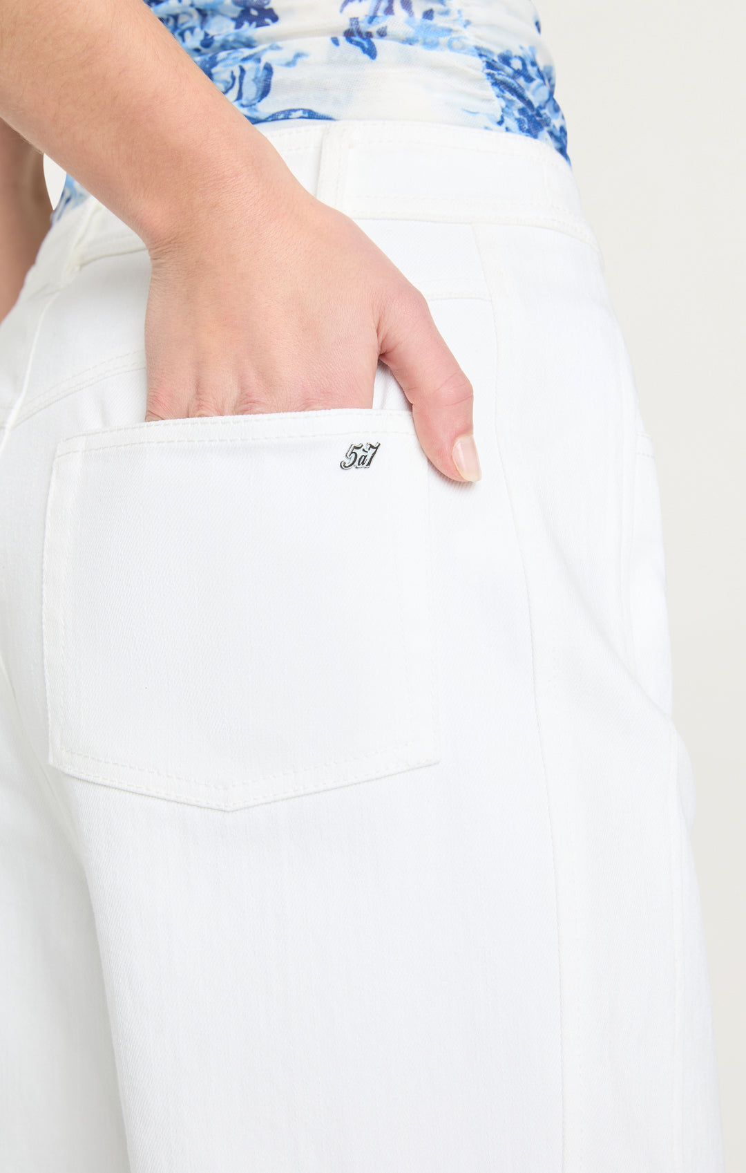 Betsy Pant – Cinq à Sept