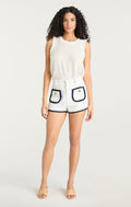 Contrast Auden Short