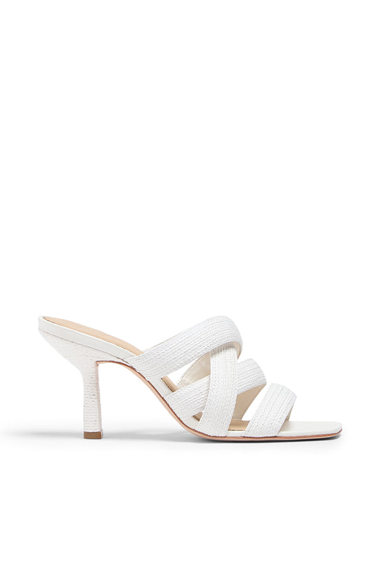 Dina Sandal