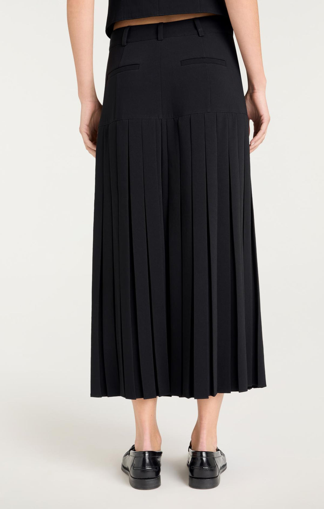 Crepe Bane Skirt – Cinq à Sept