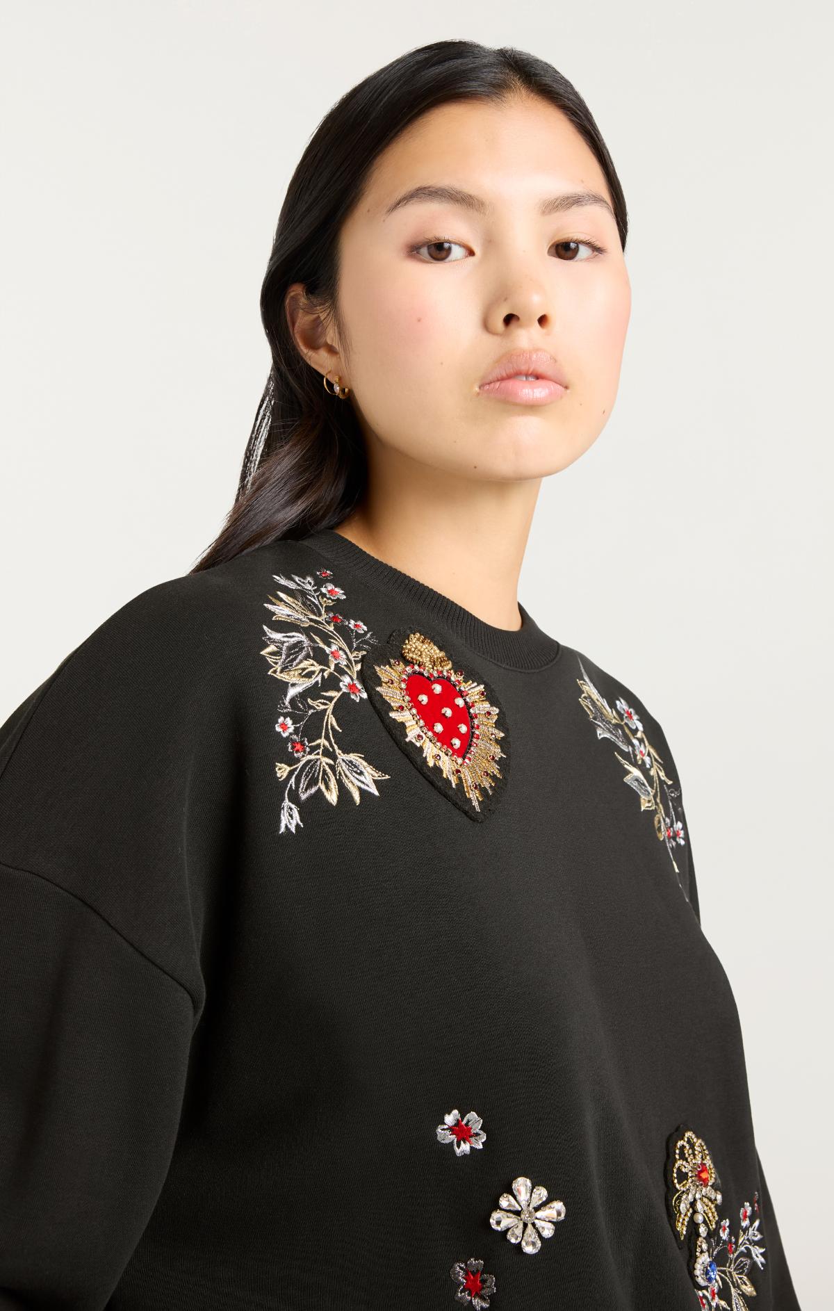 Heritage Patch Brandy Pullover