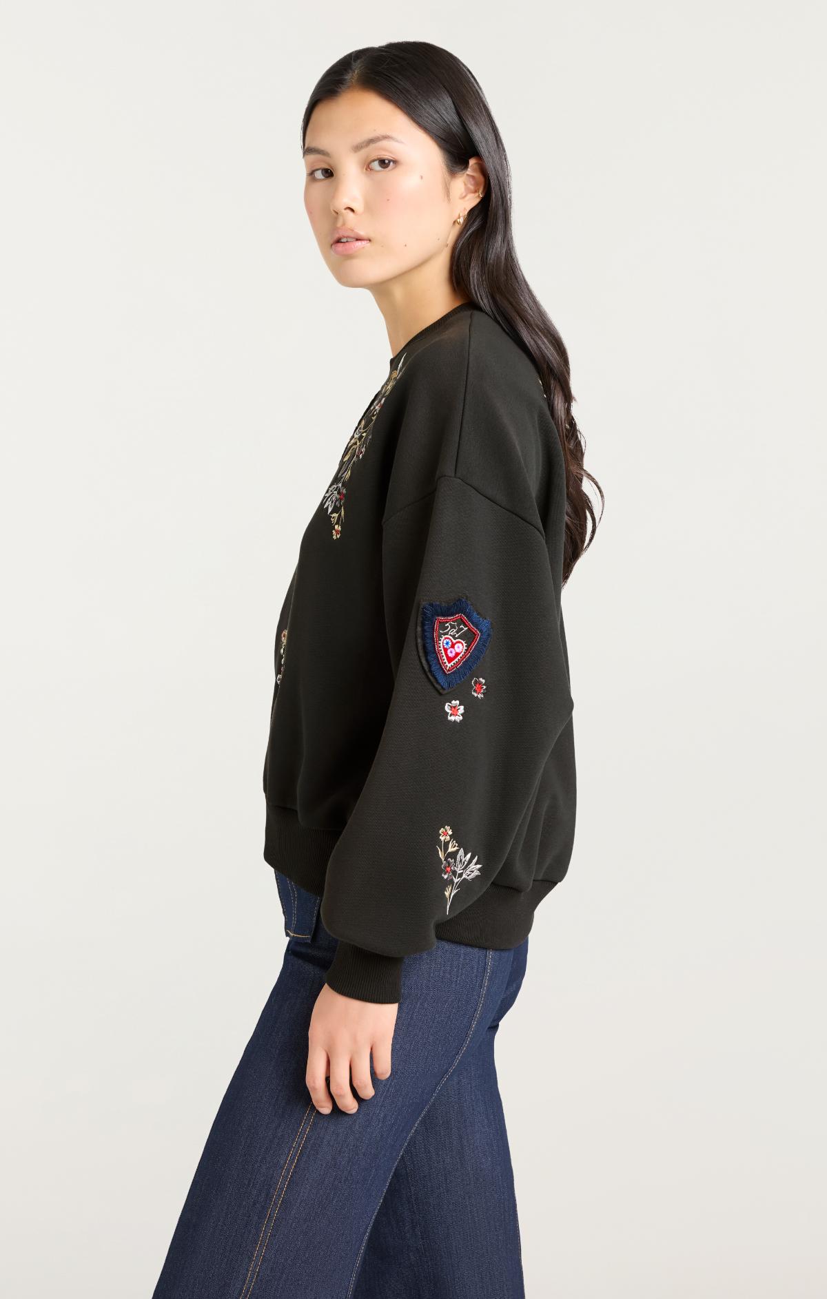 Heritage Patch Brandy Pullover
