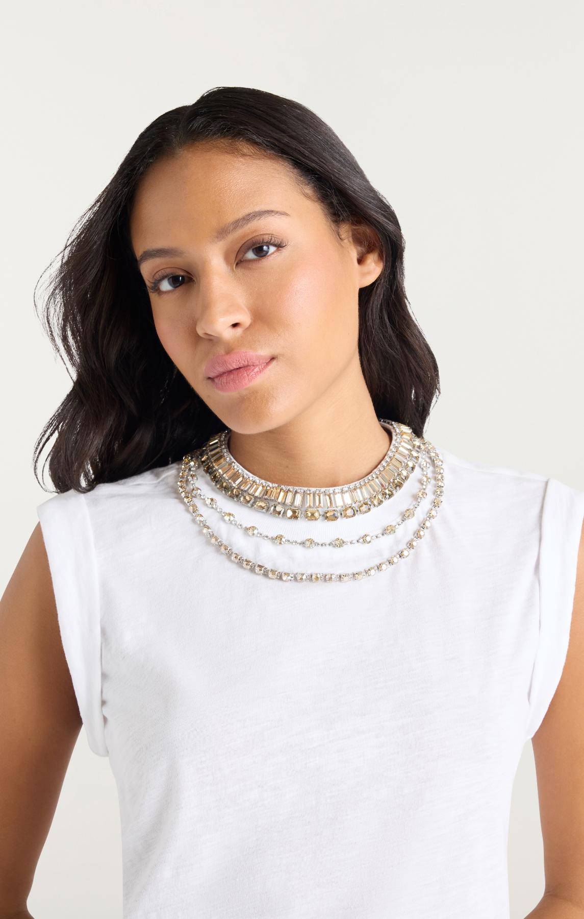 Layered Necklace Bella Tee