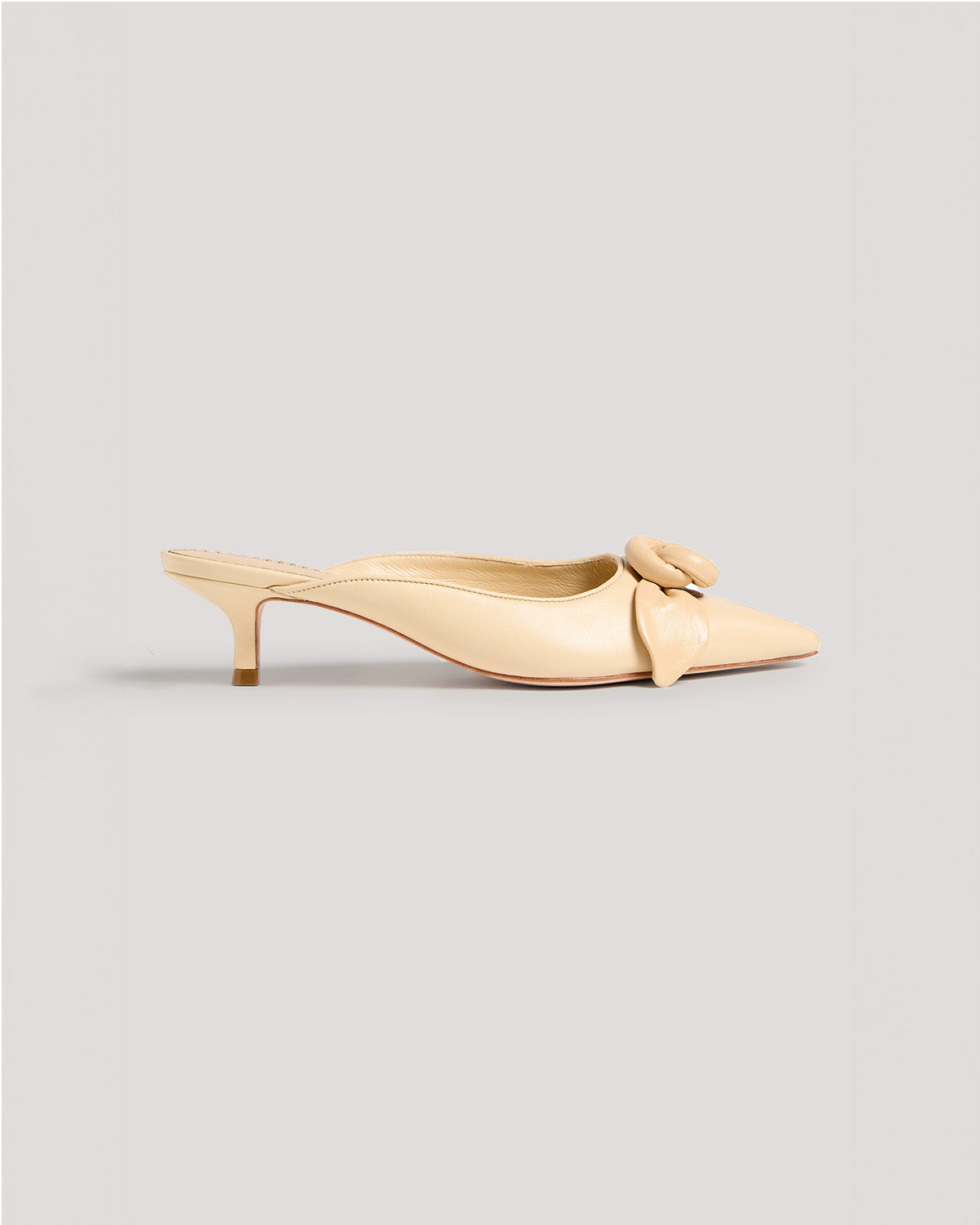 Layla Knotted Rose Kitten Heel