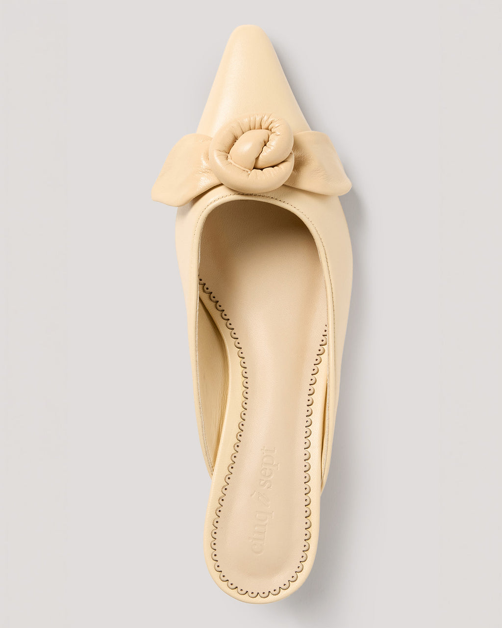 Layla Knotted Rose Kitten Heel