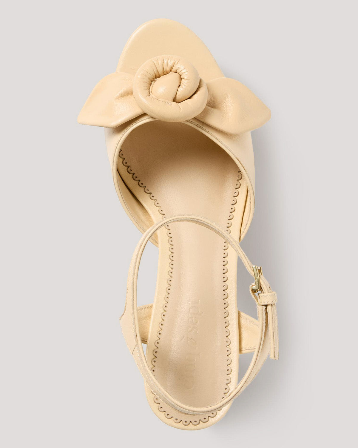 Arianna Knotted Rose Platform – Cinq à Sept
