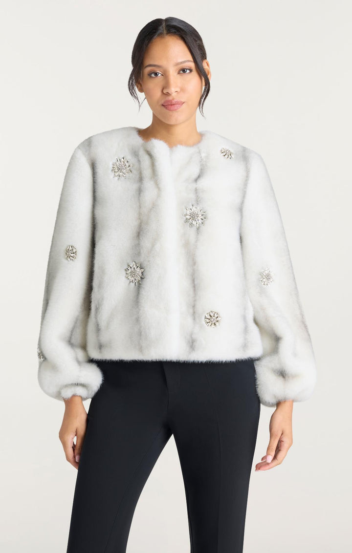 本日限定お値下げ ANDWANG White mix fake fur coat 本日限定お値下げ ANDWANG White mix fake fur coat