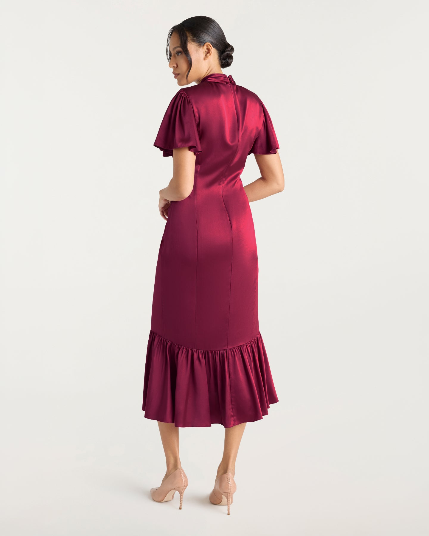 Brooch Peeta Dress
