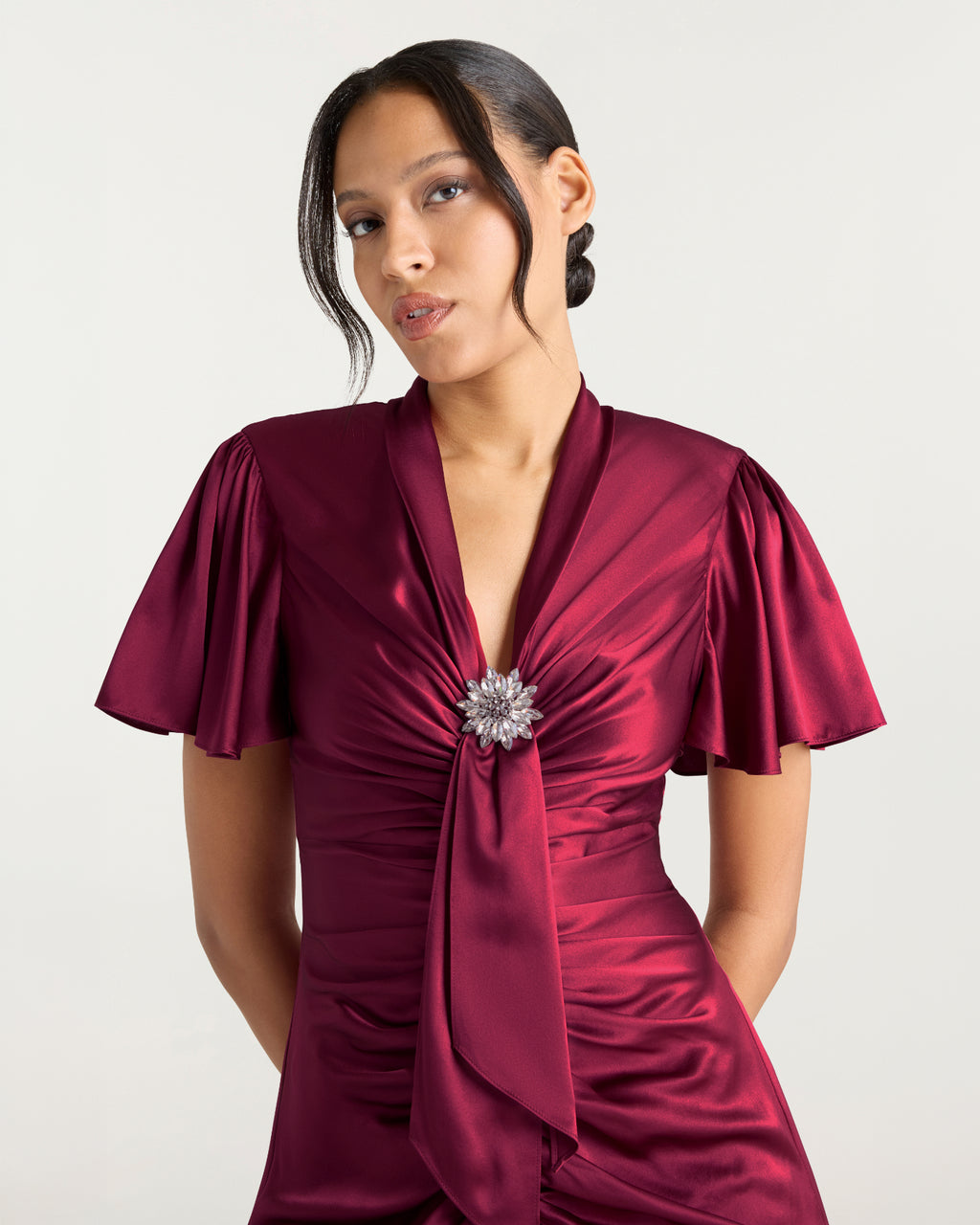 Brooch Peeta Dress