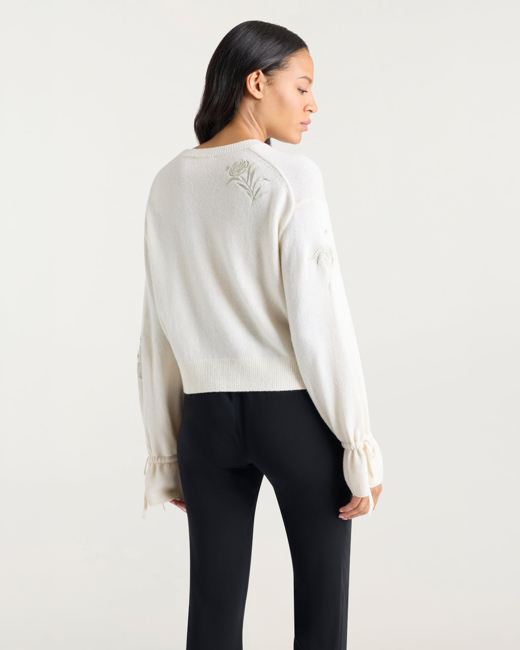 Heritage Rose Patch Tasha Pullover
