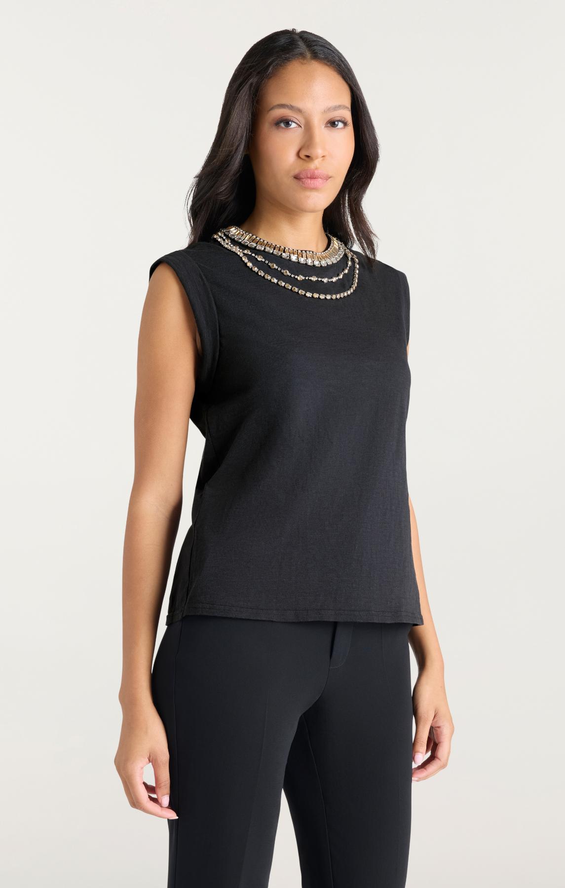 Layered Necklace Bella Tee