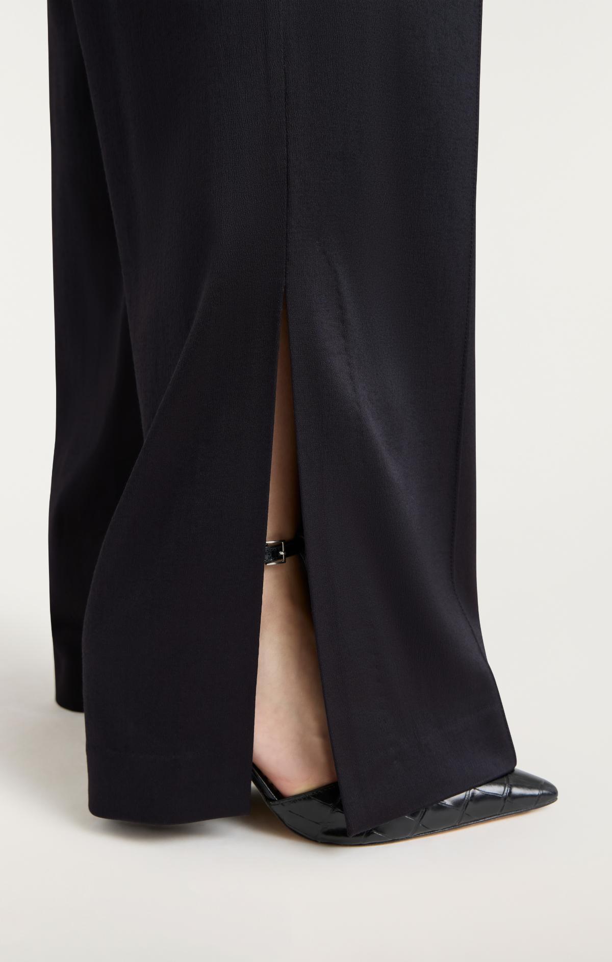 Damoni Pant