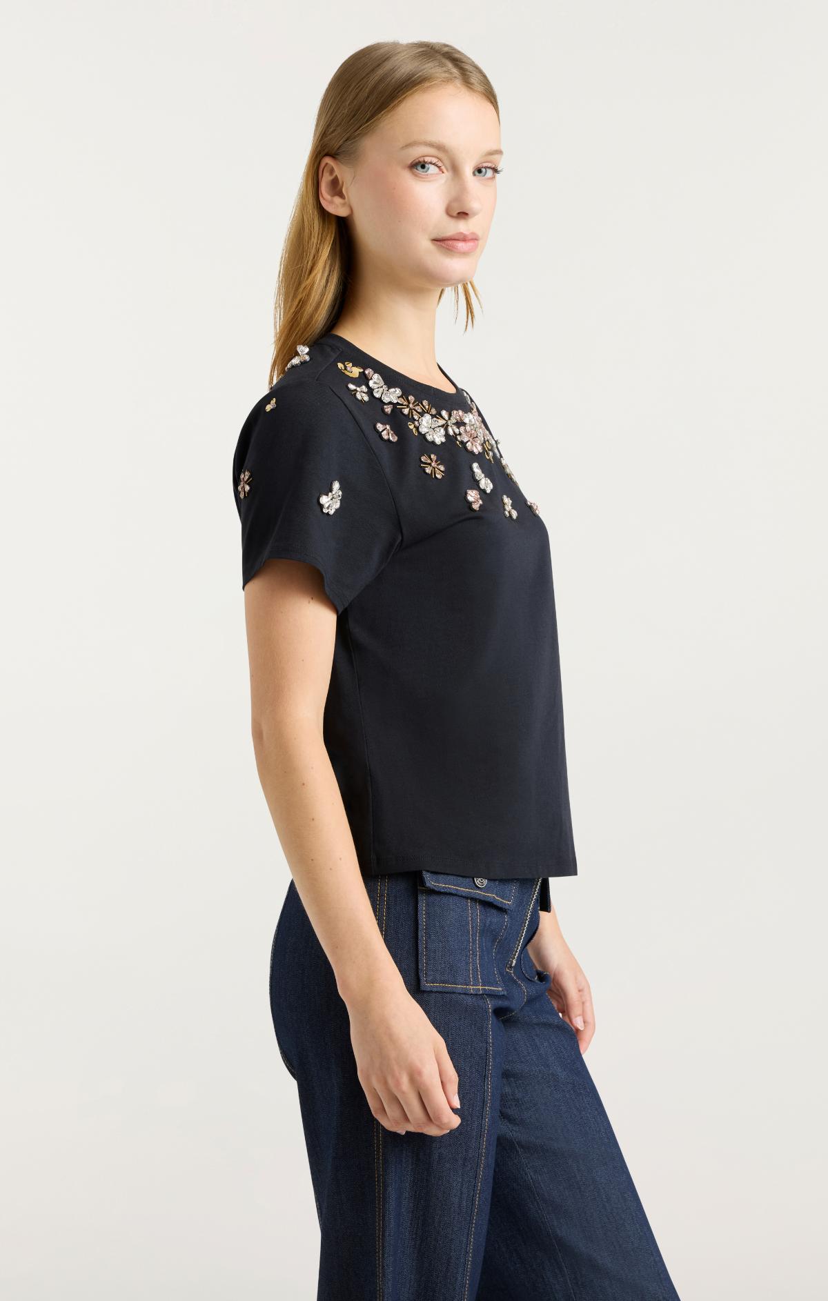 Tumbling Flowers Shrunken Tee