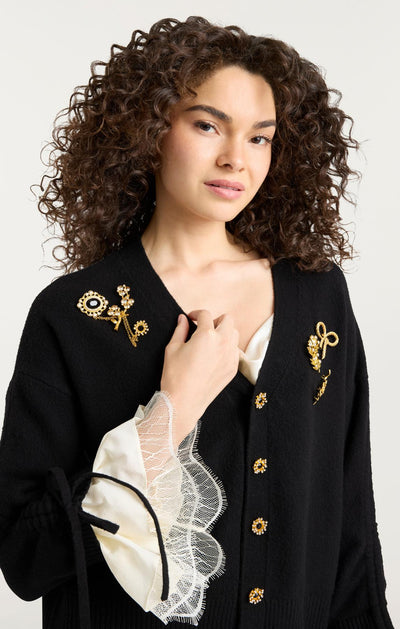 Brooches Atlas Cardigan