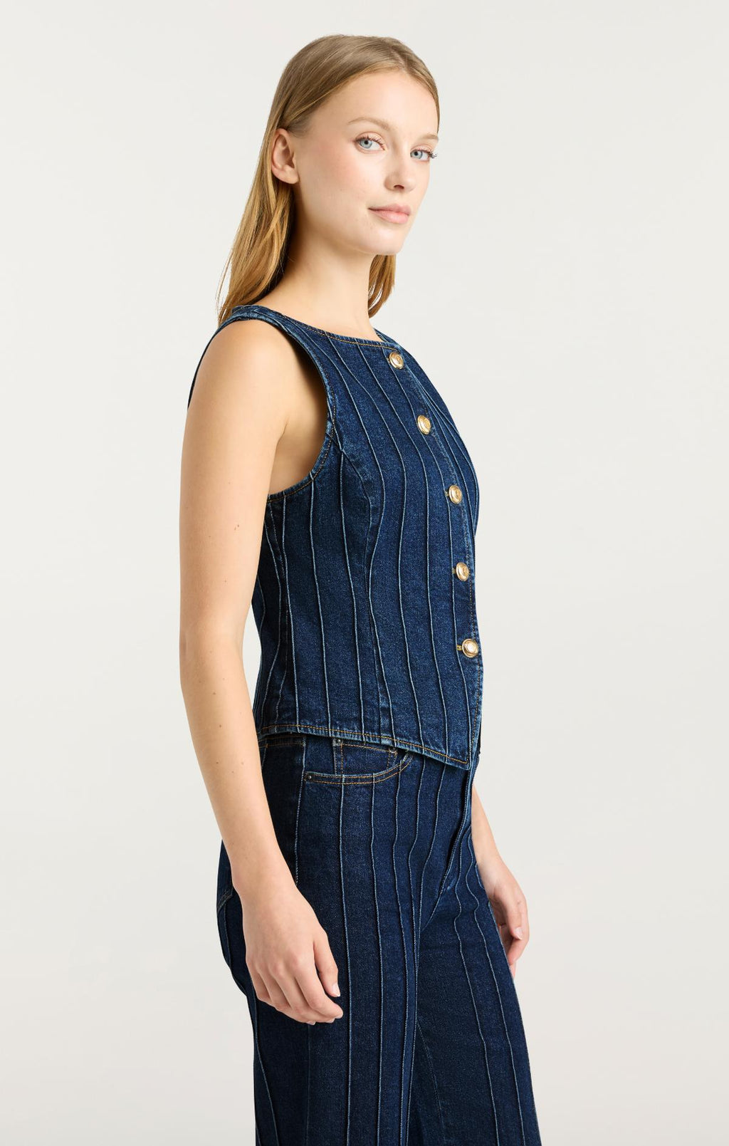 Pintuck Camen Jean Vest