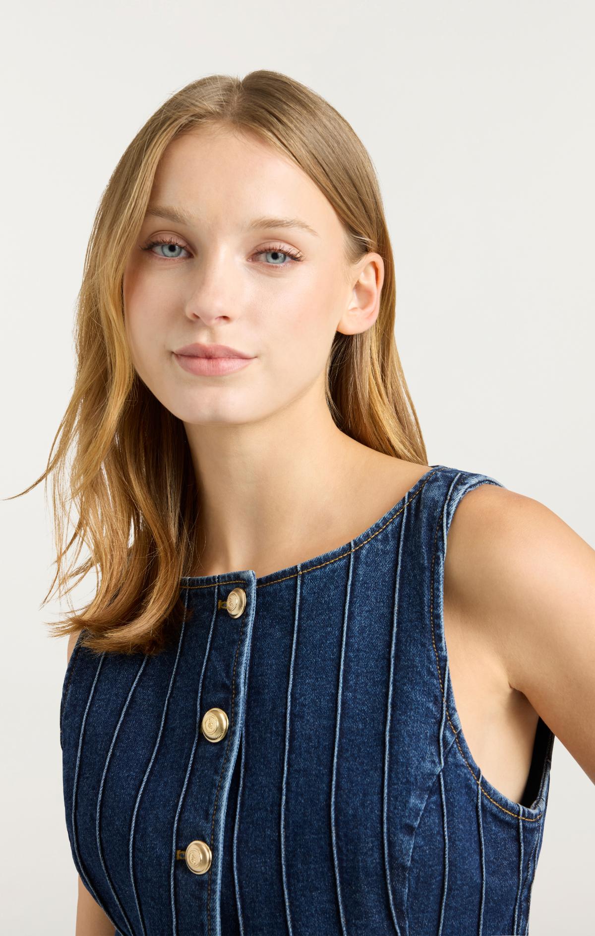 Denim Pintuck Camen Vest