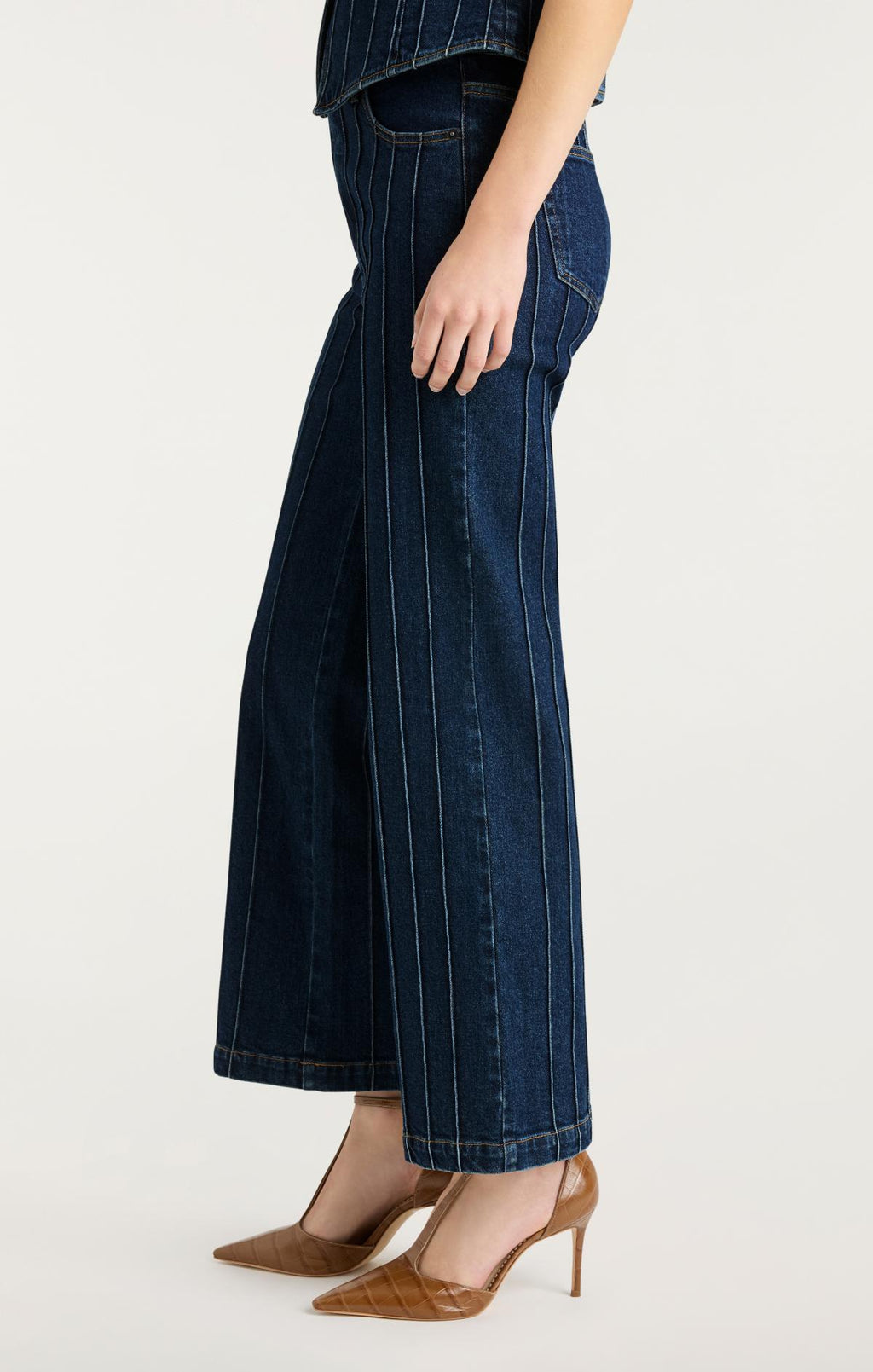 Pintuck Camen Jeans