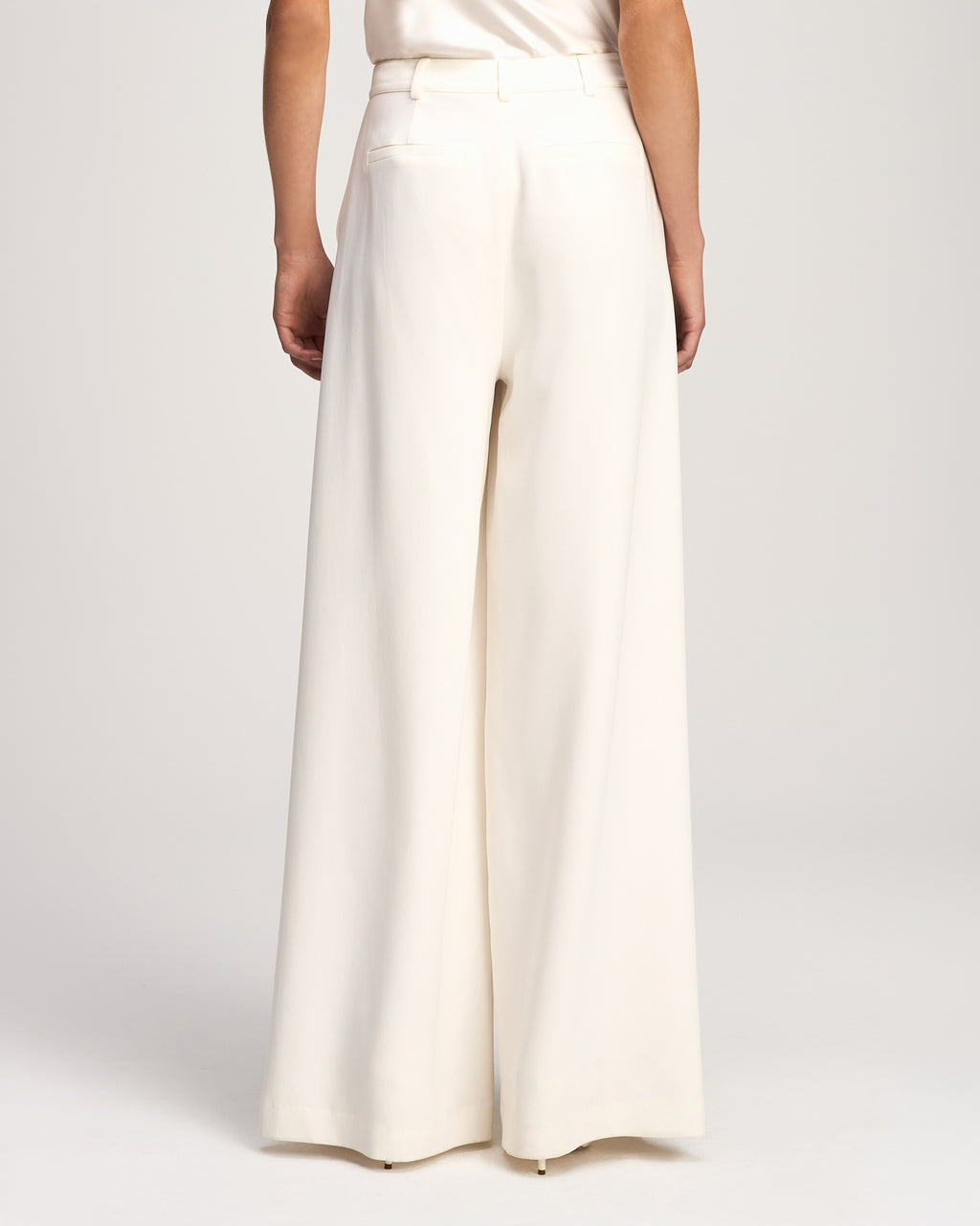 Rococo Embroidered Roxane Pant
