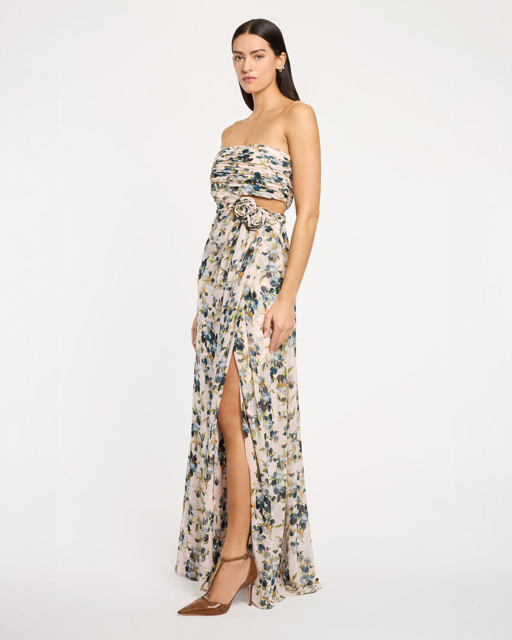 Trailing Iris Magy Gown