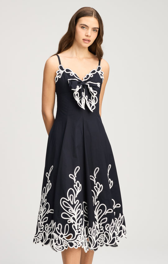 Paisley Bloom Embroidered Dama Dress
