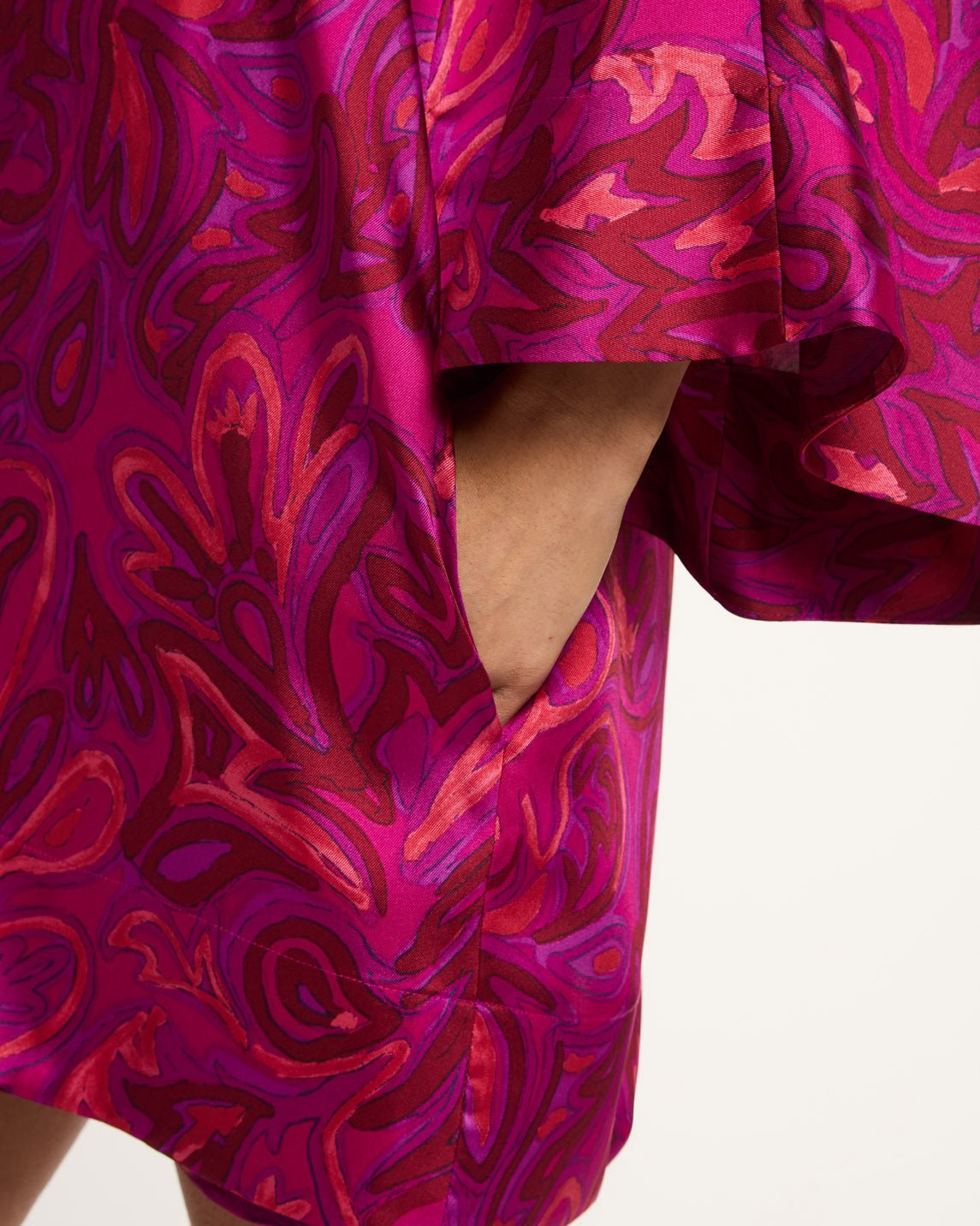 Paisley Bloom Collarless Arcia Kaftan